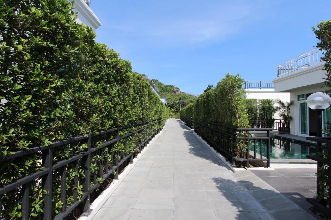 T Villas Hua Hin Кхао Тао Екстериор снимка