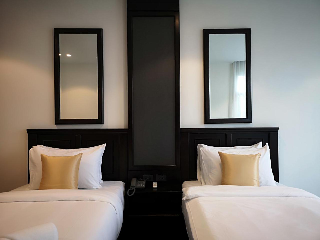 T Villas Hua Hin Кхао Тао Екстериор снимка