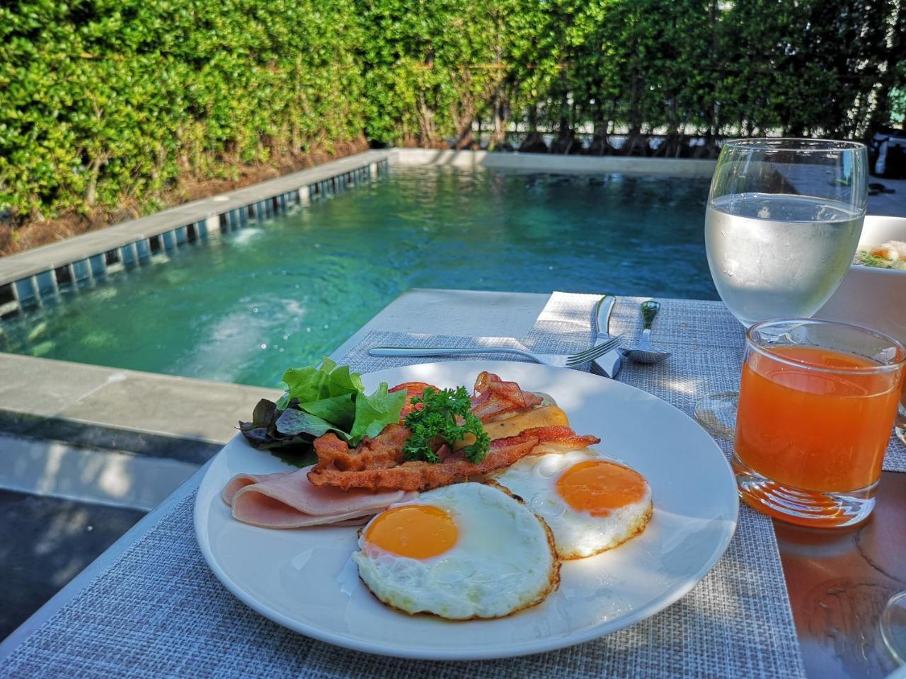 T Villas Hua Hin Кхао Тао Екстериор снимка