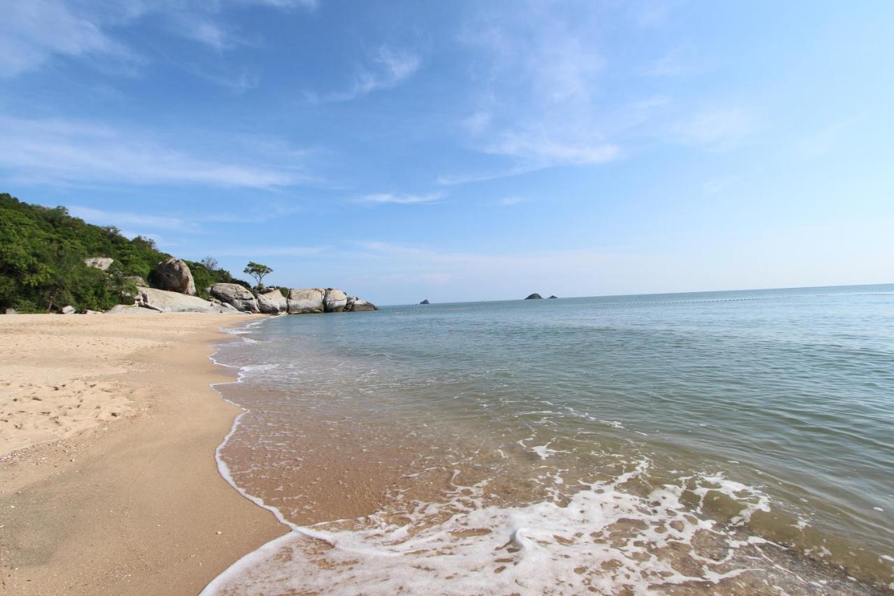 T Villas Hua Hin Кхао Тао Екстериор снимка